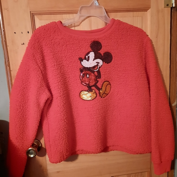 Disney Sweaters - Disney sherpa sweater XG 15-17